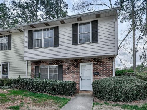 311 Cabaret Ct, Marietta, GA 30064-3617