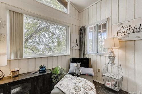 5393 Yale Ave, Denver CO  80222-6902 exterior
