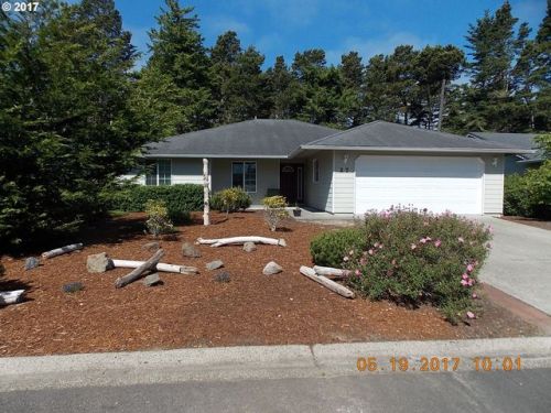 27 Park Village Dr, Florence, OR 97439-9586