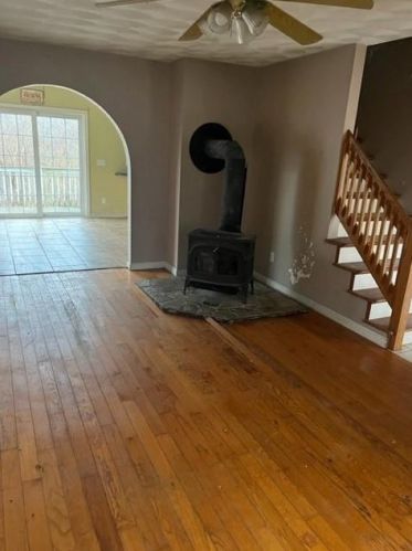 145 Kuehn Rd, Hopkinton, RI 02804-1002