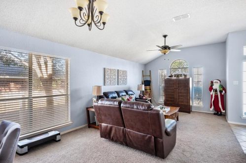 10245 Brea Cyn Rd, Fort Worth TX  76108-4984 exterior