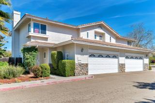 13230 Creekside Ln, Poway, CA 92064-5769