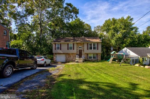 54 Hickory Dr, Lancaster, PA 17602-2606