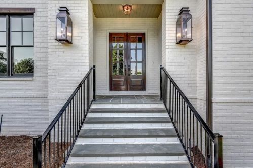 4041 Summit Dr, Marietta, GA 30068-4149