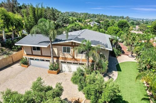 473 Country Hill Rd, Anaheim CA  92808-1353 exterior