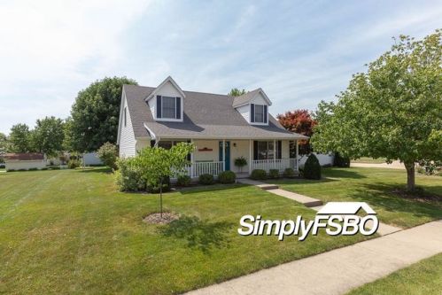 937 Kadel Ct, Geneseo, IL 61254-1189
