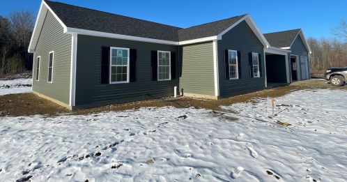 1 Windsor Neck Rd, Windsor, ME 04363-3200
