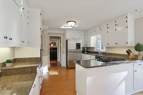2311 Fox Hound Pkwy, Marietta, GA 30062-6335
