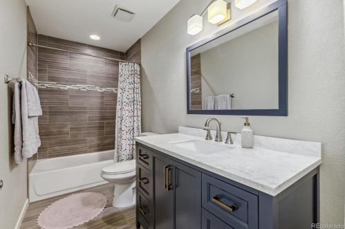 12153 Harvard Dr, Aurora CO 80014-1947 exterior