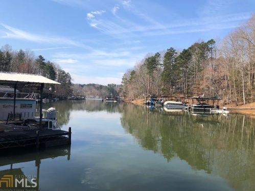 226 Robertson Ct, Dawsonville, GA 30534-7235