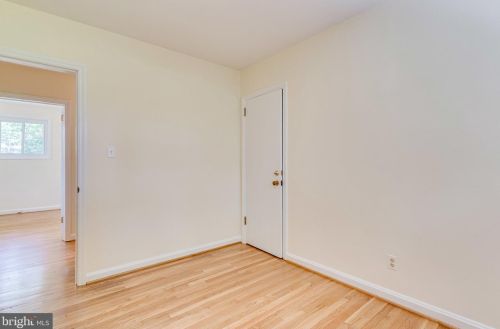 10408 Insley St, Silver Spring MD 20902-4936 exterior