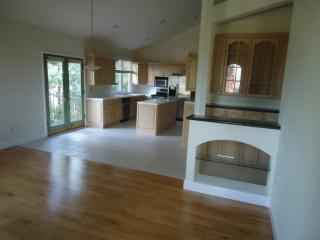 1102 Country Hills Dr, Santa Ana CA  92705-2383 exterior