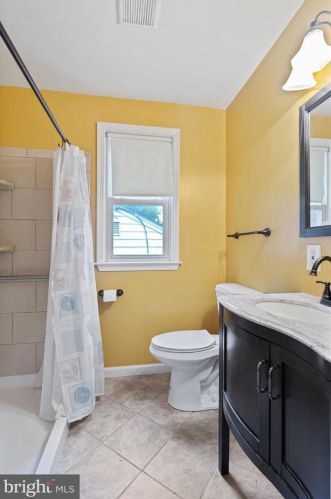 1809 Florin St, Silver Spring MD 20902-3838 exterior