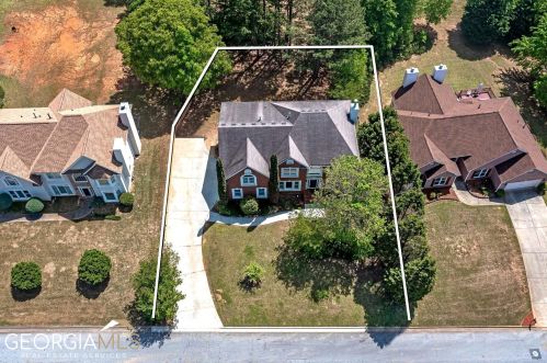 3369 Holly Hill Pkwy, Ellenwood, GA 30294-6559