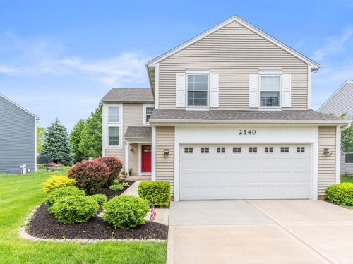 2540 Lexington Ln, Naperville, IL 60540-1953