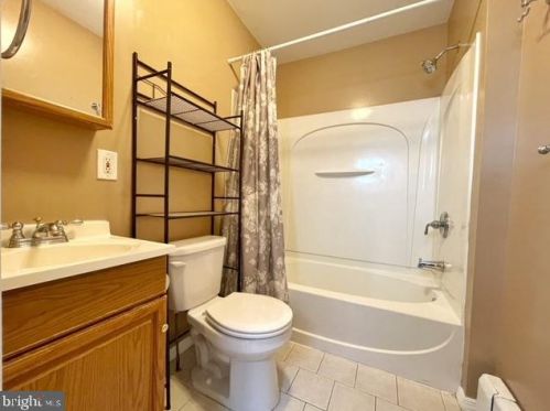 1322 Jackson St, Philadelphia PA  19148-2931 exterior