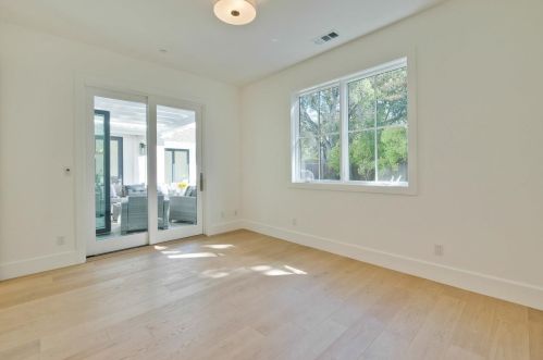 929 Russell Ave, Los Altos CA  94024-5061 exterior