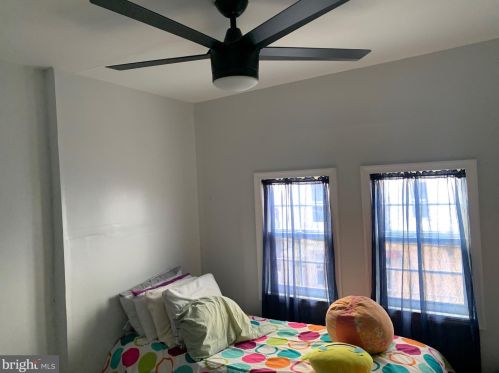 3252 Belgrade St, Philadelphia, PA 19134-5237