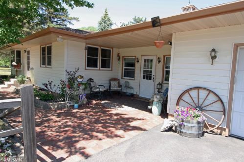 1814 Quarry Rd, Saint Cloud, MN 56301-4754
