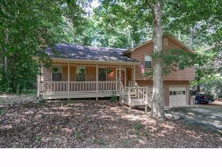 5328 Ferry Creek Ln, Acworth, GA 30102-2559