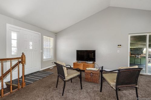 3988 Espana Way, Denver, CO 80013-5122