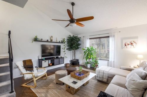 9625 Covey Ridge Ln, Austin, TX 78758-5818