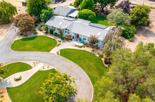 4360 Standfill Ln, Vacaville, CA 95688-9344