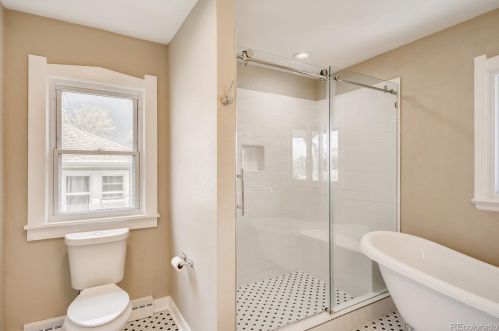 4945 Green Ct, Denver CO  80221-1109 exterior