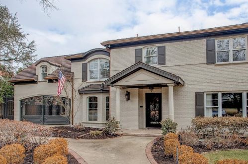 1301 Thomas Pl, Fort Worth, TX 76107-2471