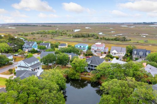 1487 Fiddlers Marsh Dr, Mount Pleasant, SC 29464-4287