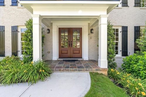 425 Breakwater Rdg, Atlanta GA  exterior