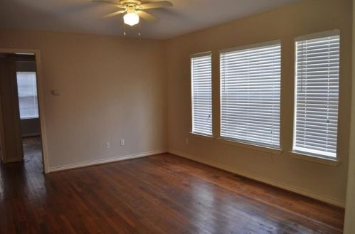 11132 Castolon Dr, Dallas TX  75228-2202 exterior