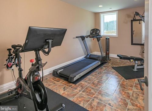 12 Canal Rd, Princeton NJ  08540-7030 exterior