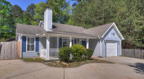 6925 Chaleur Pt, Rex, GA 30273-2285