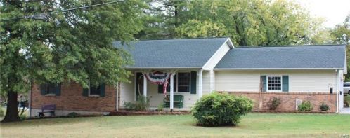 727 Locust St, Womac, IL 62626-2021