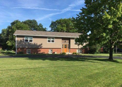 909 Evans St, Ottawa, IL 61350-1361