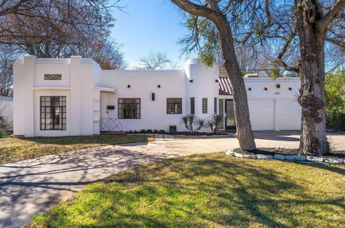 3817 White Settlement Rd, Fort Worth, TX 76107-1159