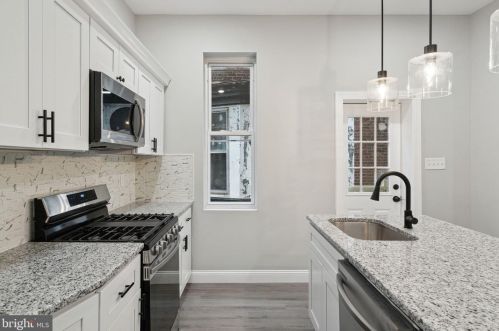 5109 Greene St, Philadelphia PA  19144-2940 exterior