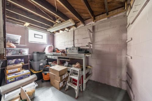2830 Allview Cir, Cincinnati OH  45238-2015 exterior