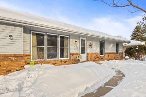 4064 Valerie Rd, The Ledges, IL 61073-7711