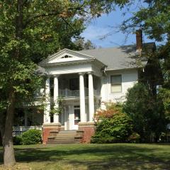 607 Pells St, Paxton IL  60957-1314 exterior