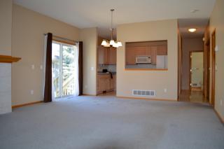 299 Lexington Pkwy, Saint Paul MN  55104-5402 exterior