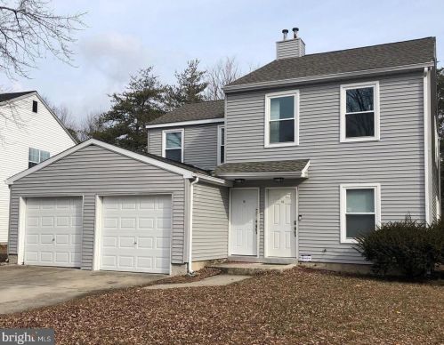 1 Maynard Dr, Erial, NJ 08081-2303