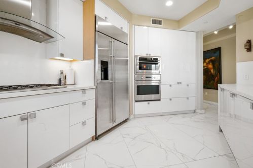 519 Caruso Ave, Glendale CA  91210-1518 exterior