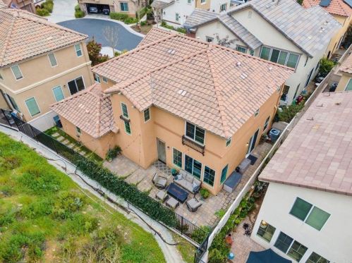 1359 Dolomite Way, San Marcos CA  92078-2824 exterior