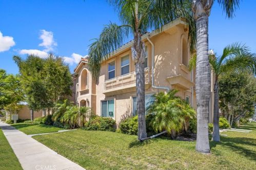 3647 Farquhar Ave, Los Alamitos, CA 90720-3953