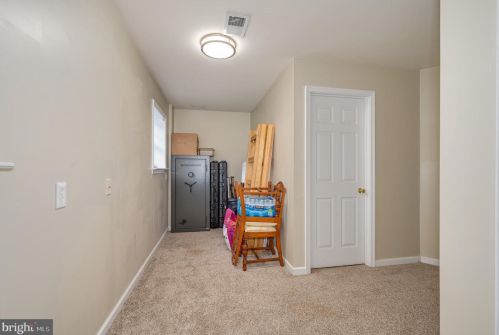 31 Eldon Dr, Charles Town WV  25414-5507 exterior