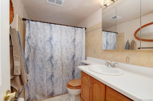 5152 61st Ave, Arvada CO  80003-6806 exterior