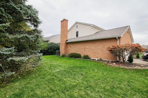 11 Heather Ridge Ct, Miami OH  45056-9502 exterior