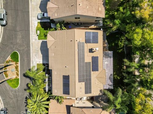 11364 Pondhurst Way, Riverside CA  92505-3471 exterior